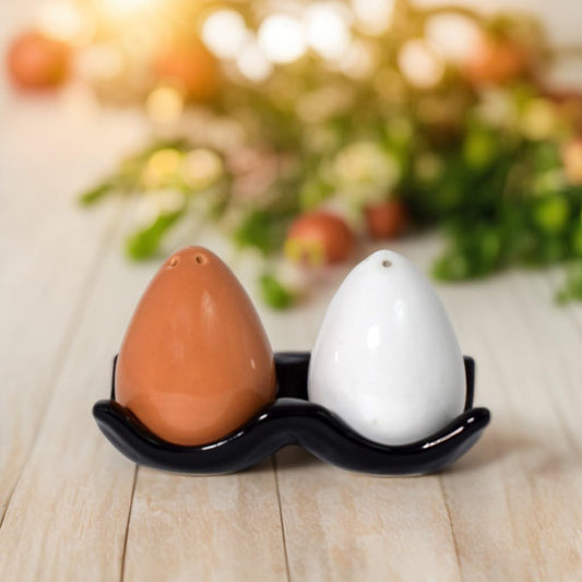 TIO's Handmade Ceramic Salt Pepper Set for Dining Table & Kitchen Ceramic Salt and Pepper Shakers Set Dispenser Set (60 ML) (Egg with Black Tray)