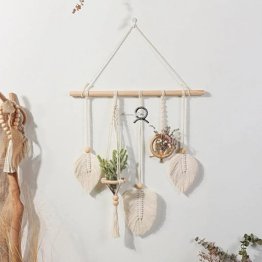 TIO's  Feather Leaf Wall Hanging: Unique Air Plant Holder and Handmade Wall Decor for Living Spaces, Dorm Rooms, and Bedrooms (No Plants Included)