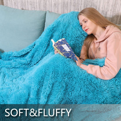 TIO's Thick Teal Faux Fur Throw Winter Blanket ,2 Layers,50" x 60" Fleece Sherpa Minky Blanket Soft Plush Fuzzy Blanket for Couch Bed Sofa Women Girls Anti-Shedding (Teal)