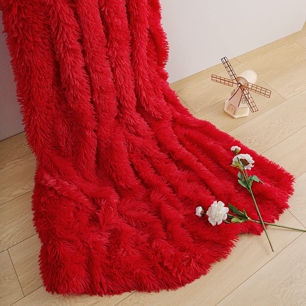 TIO's Super Soft Shaggy Faux Fur Blanket, Plush Fuzzy Bed Throw Decorative Washable Cozy Sherpa Fluffy Blankets for Couch Chair Sofa (Red)