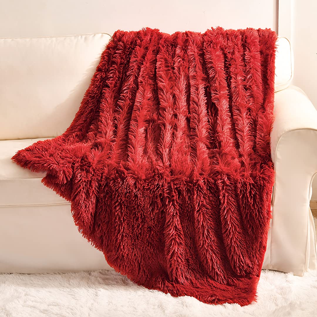 TIO's Thick Red Faux Fur Throw Winter Blanket,2 Layers,50" x 60",Soft Fluffy Plush Fuzzy Cozy Furry Blanket for Sofa Chair Living Room Adults Pets Toddler (Red)