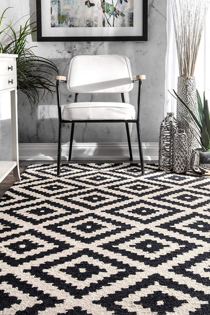 TIO's Hand Made Modern Design - Export Quality Rectangular Carpets For Living Room, White & Black