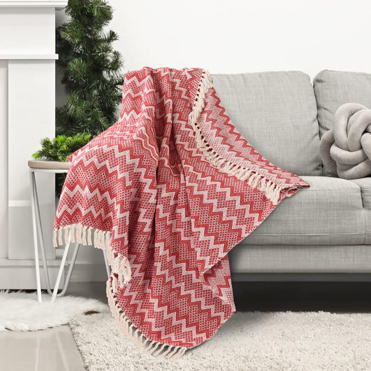 TIO'S Chevron Blanket | Throw for Living Room, Bedroom, Sofa & Chair | Red and White Blanket | 1200g, 125x150 cm