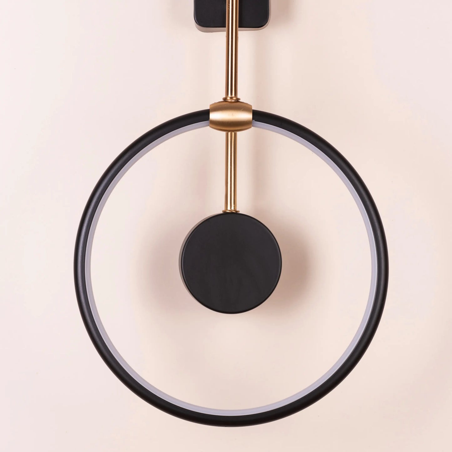 TIO's Curve (Black, Gold, Built-In LED) Wall Light